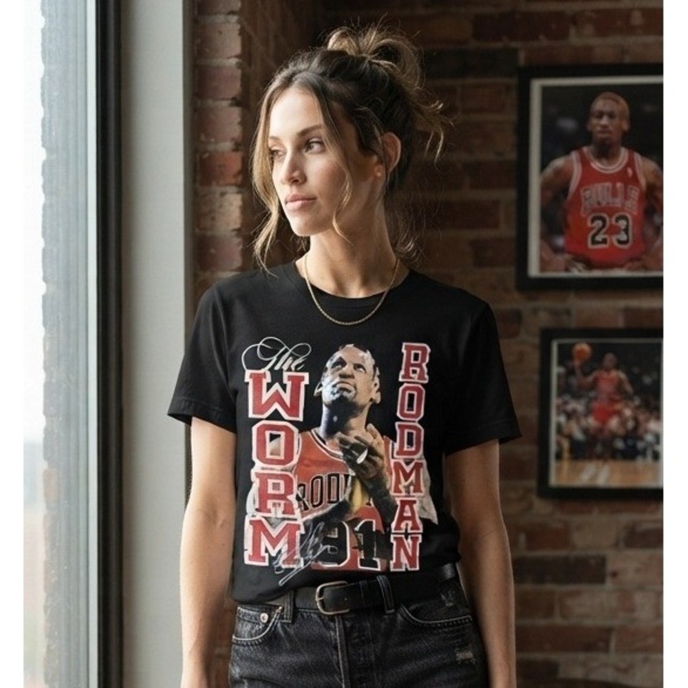 Dennis Rodman The Worm T-Shirt Chicago Bulls Retro Graphic USA Made Small Retro